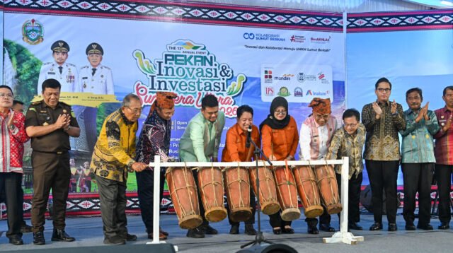 Gubernur Sumut, Bobby Nasution membuka Rapat Koordinasi Nasional Forum Komunikasi Penghubung Pemerintah Provinsi Se Indonesia (FORKAPPSI) yang diselenggarakan di Aula Mess Pora-Pora, Parapat, Kabupaten Simalungun, Kamis (11/6/2026)