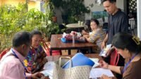 Imigrasi Kelas II TPI Kantor Imigrasi Kelas II TPI Pematangsiantar saat lakukan layanan Eazy Passport, Semarakkan Trails Of The King's UTMB di Kabupaten Samosir.
