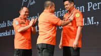Gubernur Sumut, Bobby Nasution menghadiri Pelatihan Potensi Pencarian dan Pertolongan di Permukaan Air yang dibuka secara langsung oleh Kepala Badan Nasional Pencarian dan Pertolongan (Basarnas) Marsekal Madya TNI M. Syafi'i di Aula Raja Inal, lantai 2 Kantor Gubernur Sumut, Jalan Diponegoro No. 30, Medan, Selasa (9/6/2026).