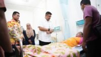 Pelayanan Kesehatan Gubernur Sumatera Utara (Sumut) Muhammad Bobby Afif Nasution, di dampingi sejumlah OPD dan Bupati Langkat, meninjau langsung Posyandu Pembantu (Postu) serta berdialog dengan masyarakat Desa Pulau Kampai, Kecamatan Pangkalan Susu, Kabupaten Langkat, sast melakukan kunjungan kerja, baru-baru ini.
