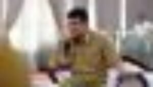 Gubernur Sumatera Utara (Sumut) Bobby Nasution melepas keberangkatan Kontingen Provinsi Sumut pada Pesta Paduan Suara Gerejawi (Pesparawi) Nasional XIV di Aula Tengku Rizal Nurdin Jalan Sudirman Kota Medan, baru-baru ini. 