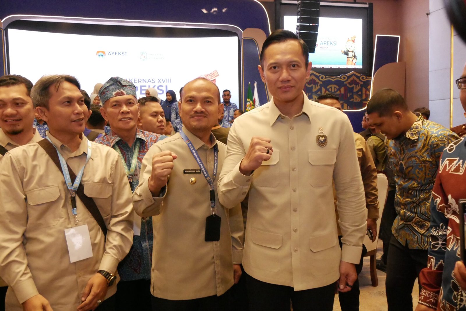Mahyaruddin Salim bersama AHY, di Ballroom Grand Aston Medan