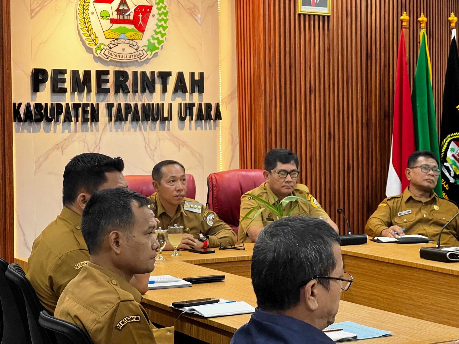 Rakor bersama Mendagri terkait pengendalian inflasi 2026.