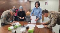 Penandatanganan adendum perjanjian PEN 2020 bersama dirut SMI Faaris Pranawa.