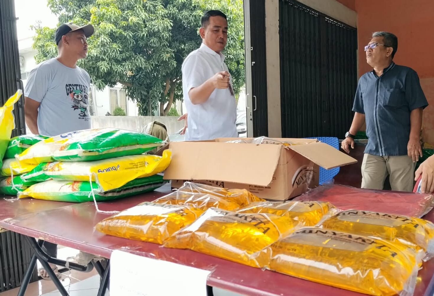 Pimpinan Wilayah Perum Bulog Sumut Budi Cahyanto