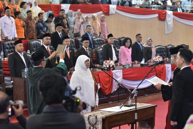 Hj Sri Rejeki A Md resmi dilantik sebagai Wakil Ketua DPRD Kota Medan masa jabatan 2024 – 2029