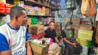Jajaran BULOG Budi Cahyanto Pimpinan Wilayah Bulog Sumut bersama jajaran Cabang se-Sumut melaksanakan hal sama ke pasar-pasar yang ada. Pihaknya juga memastikan beras SPHP untuk kebutuhan masyarakat.