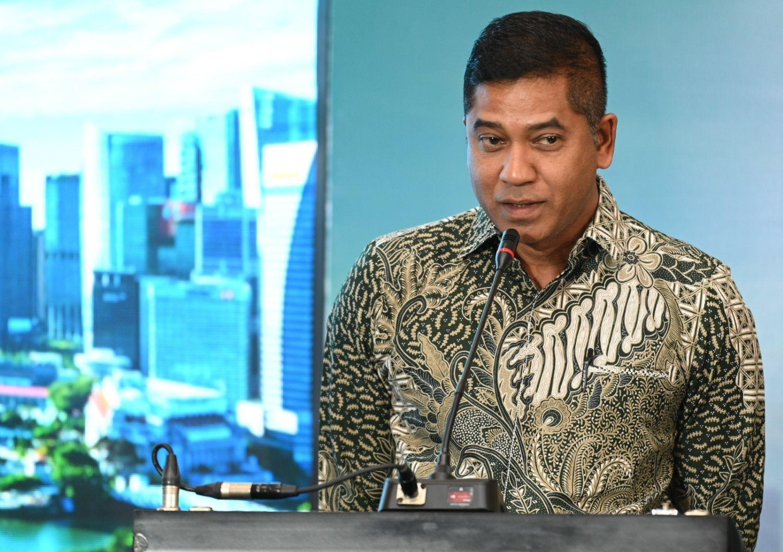 Datuk Bernard Francis, Group Chief Executive Officer TransNusa terus Memimpin TransNusa Menuju Pencapaian yang Lebih Tinggi